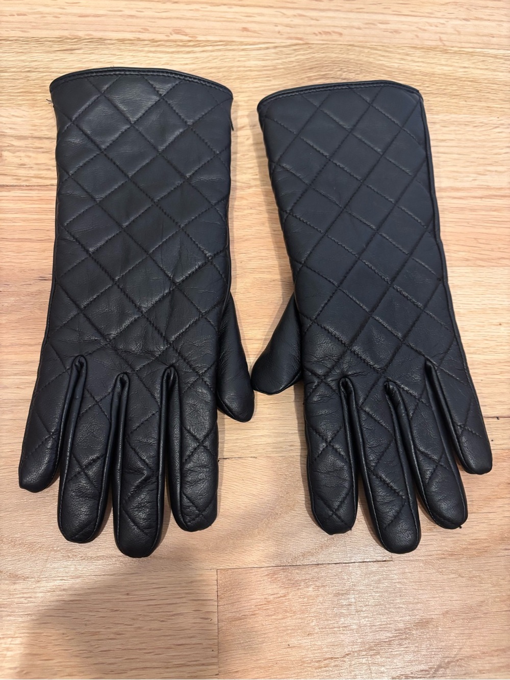 Adrienne Vittadini black leather gloves size large